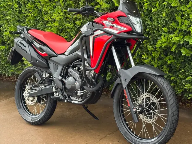 Moto Honda XRE Sahara 300 2024 Rally