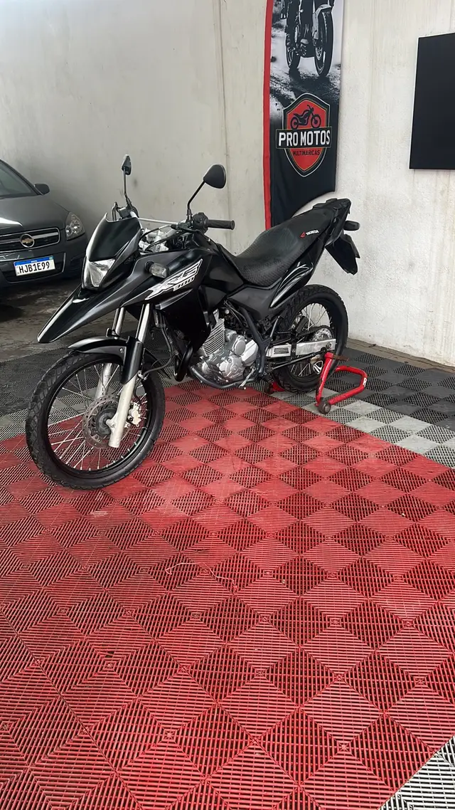 Moto Honda XRE 300 2017 (Flex)