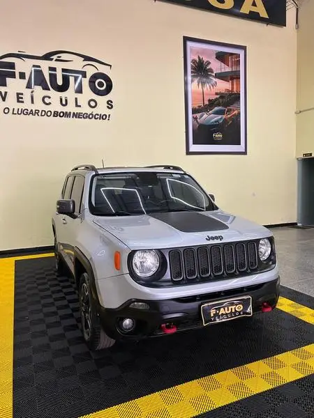 Carro Jeep Renegade 2016 Trailhawk 2.0 TDI 4x4 (Aut)