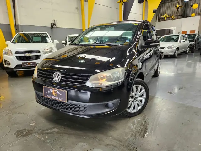Carro Volkswagen Fox 2013 1.6 VHT (Flex)