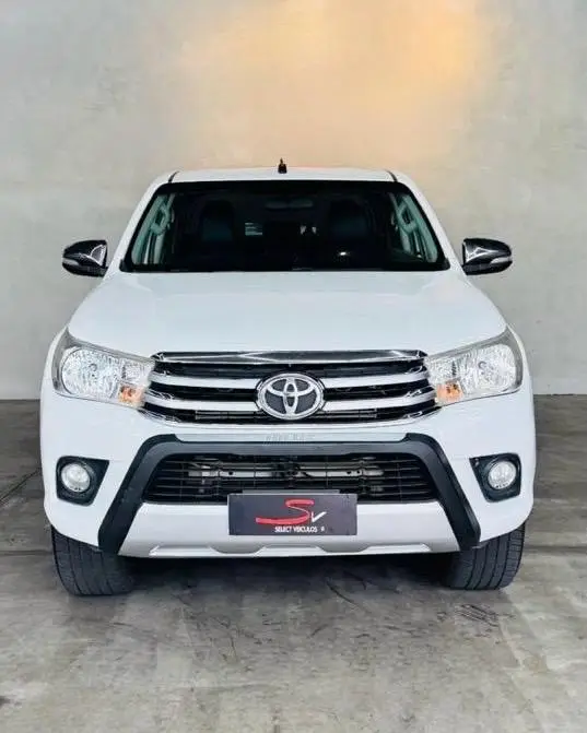 Carro Toyota Hilux Cabine Dupla 2016 Hilux 2.8 TDI SRV CD 4x4 (Aut)