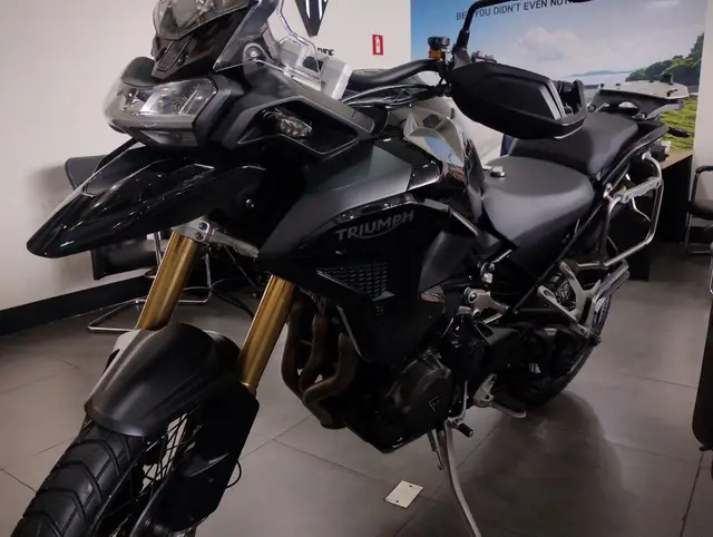 Moto Triumph Tiger 1200 2024 Rally Black Edition