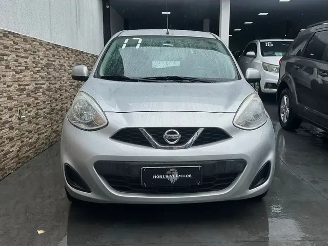 Carro Nissan March 2017 1.0 12V (Flex)