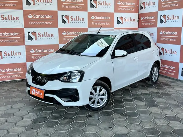 Carro Toyota Etios 2020 X Plus 1.5 (Flex)