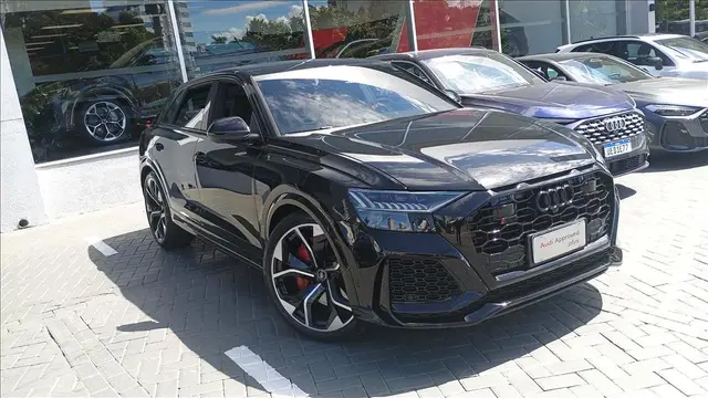 Carro Audi RS Q8 2023 RS Q8 4.0 Bi-TB V8 FSI Quattro Tiptronic