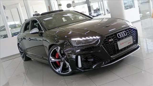 Carro Audi RS4 Avant 2021 RS4 2.9 Avant V6 TFSI Quattro Tiptronic