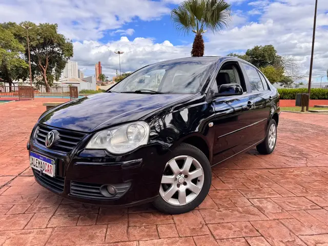 Carro Volkswagen Polo Sedan 2007 Comfortline 1.6 8V (Flex)