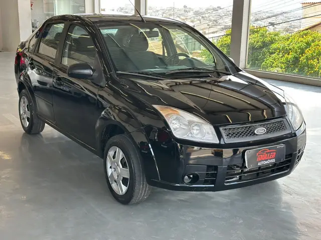 Carro Ford Fiesta Sedan 2009 Class 1.6 (Flex)