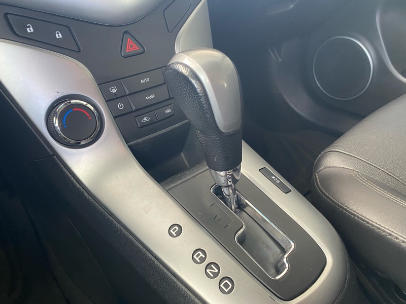 Chevrolet Cruze Sport6 LT 1.8 16V Ecotec (Flex)