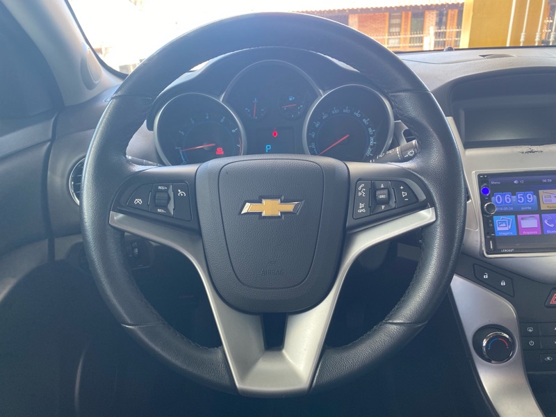 Chevrolet Cruze Sport6 LT 1.8 16V Ecotec (Flex)