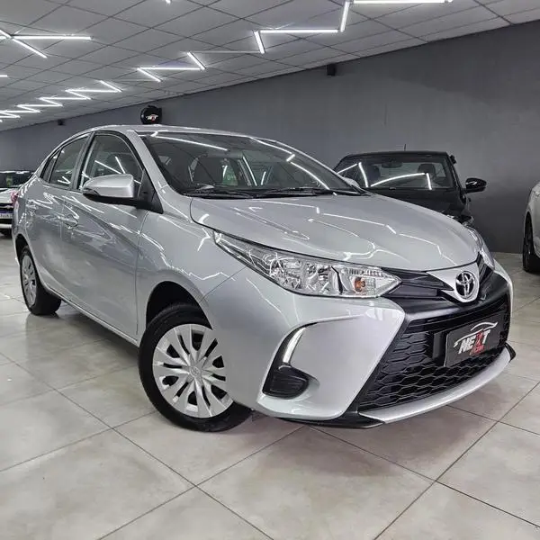 Carro Toyota Yaris Sedan 2025 XL 1.5 (Flex) (Aut)