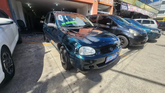 Carro Chevrolet Corsa Hatch 2001 Super 1.0 MPFi 16V 4p