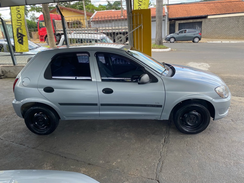 Chevrolet Celta LS 1.0 (Flex) 4p