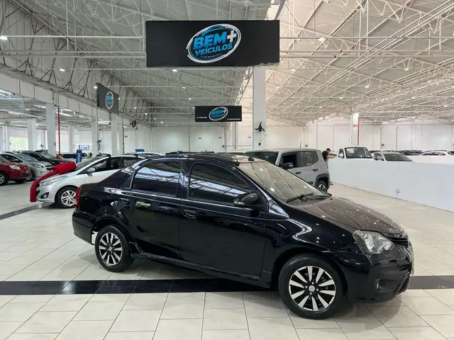 Carro Toyota Etios 2019 XLS 1.5 (Aut) (Flex)