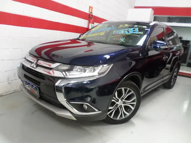 Carro Mitsubishi Outlander 2018 2.2 DI-D Mid 4WD