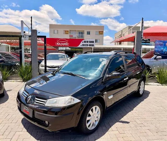 Carro Renault Megane Grand Tour 2011 Mégane Grand Tour Dynamique 1.6 16V (flex)