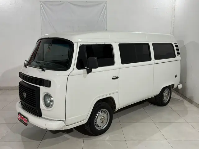 Carro Volkswagen Kombi 2007 Standard 1.4 (Flex)