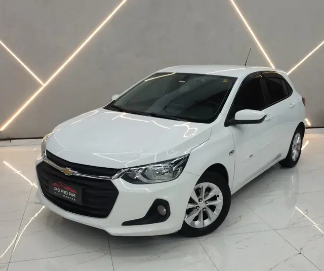 Carro Chevrolet Onix 2023 LT 1.0