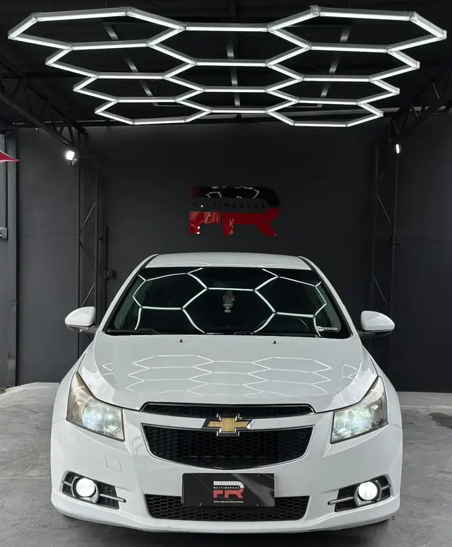 Carro Chevrolet Cruze Sport6 2013 LT 1.8 16V Ecotec (Flex)