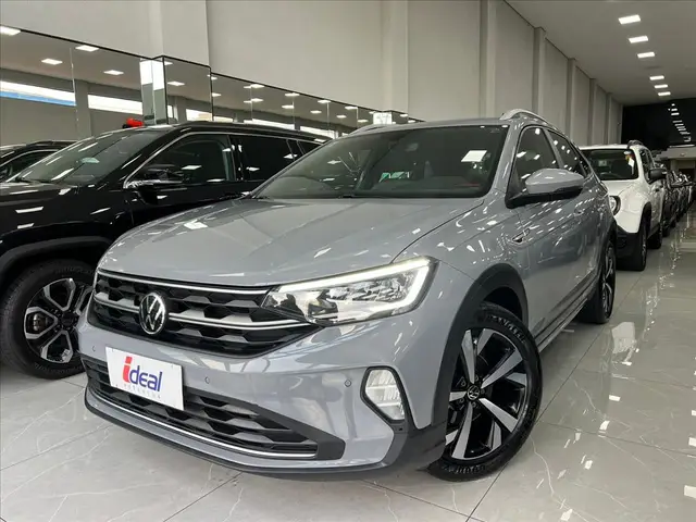 Carro Volkswagen Nivus 2024 Highline 200 TSI