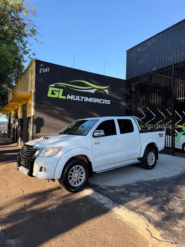 Carro Toyota Hilux Cabine Dupla 2013 Hilux 3.0 TDI 4x4 CD SRV (Aut)
