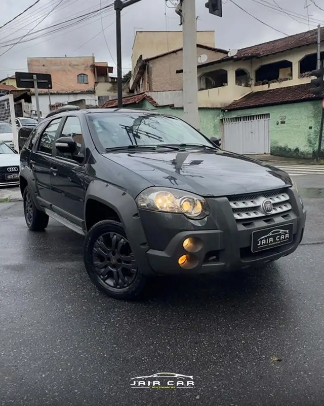 Carro Fiat Palio Weekend 2012 Adventure Locker 1.8 8V (Flex)
