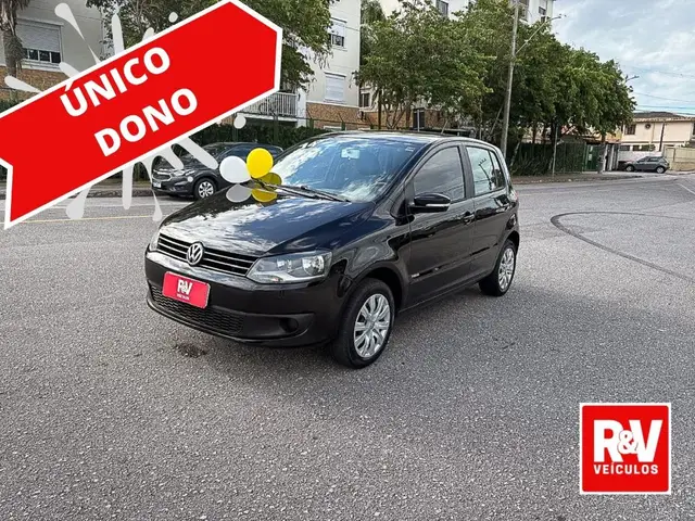Carro Volkswagen Fox 2014 1.6 VHT (Flex)