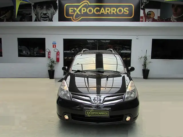 Carro Nissan Grand Livina 2014 SL 1.8 16V (flex) (aut)