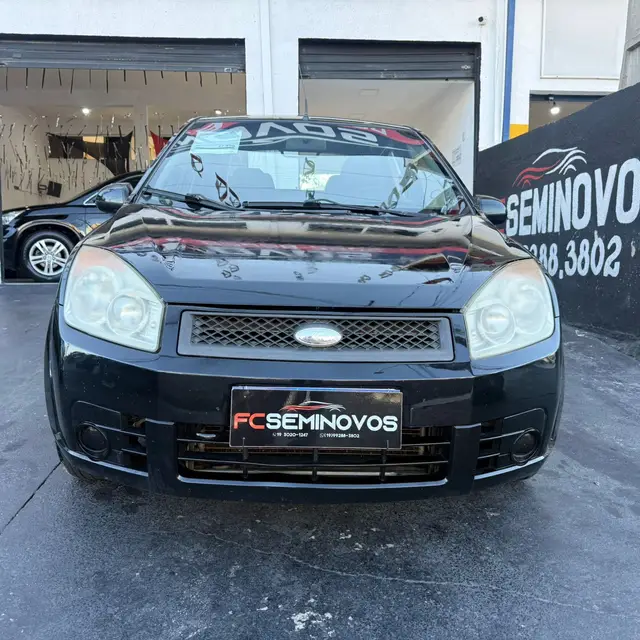 Carro Ford Fiesta Sedan 2008 Personnalité 1.0