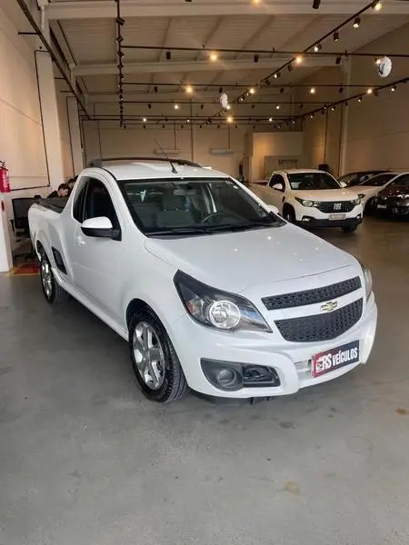 Carro Chevrolet Montana 2015 Sport 1.4 (Flex)