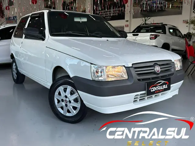 Carro Fiat Uno 2013 ECONOMY Celeb. 1.4 EVO F. Flex 8V 2p