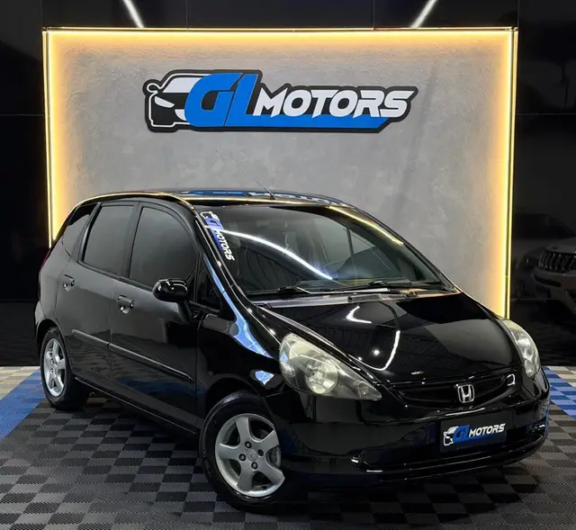 Carro Honda Fit 2004 LX 1.4