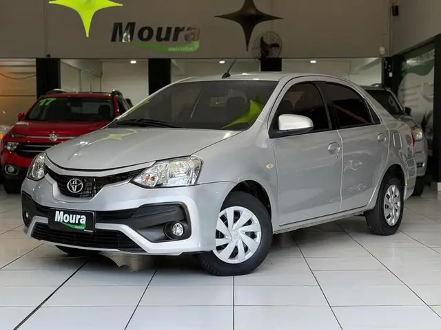 Carro Toyota Etios Sedan 2018 XS 1.5 (Aut) (Flex)