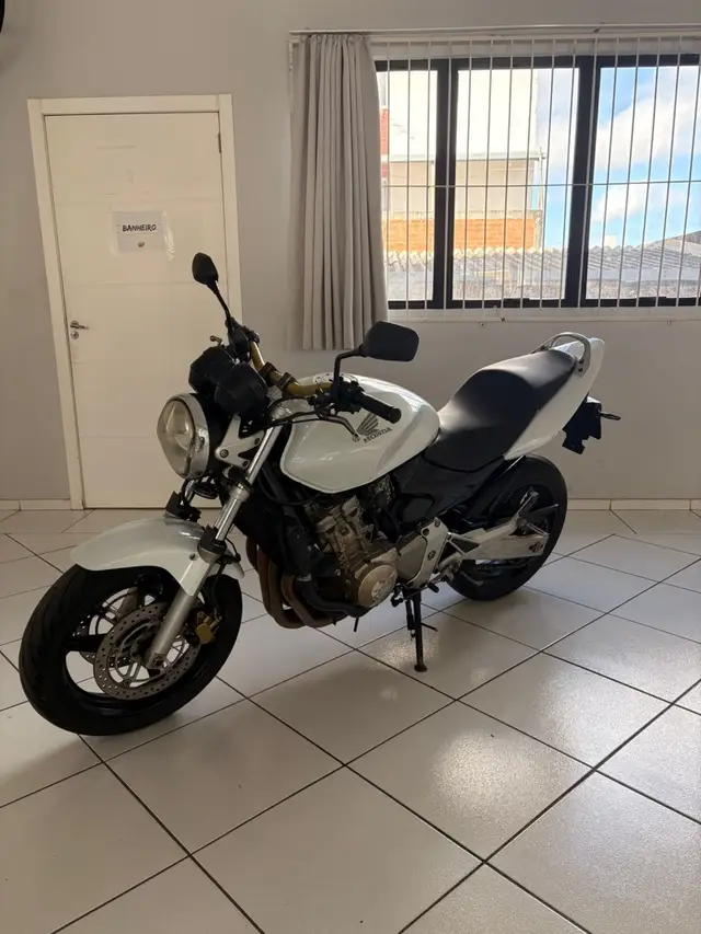 Moto Honda CB 600F 2006 Hornet