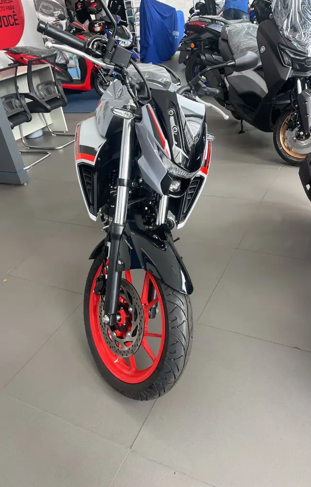 Moto Yamaha Fazer FZ25 2026 Connected