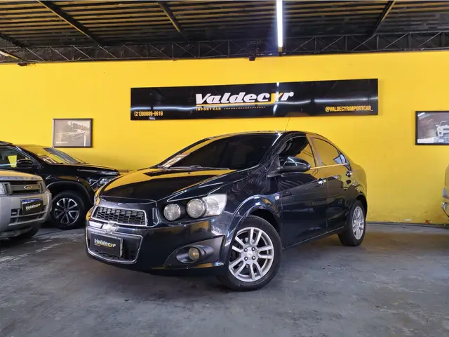 Carro Chevrolet Sonic Sedan 2012 LTZ (Aut)