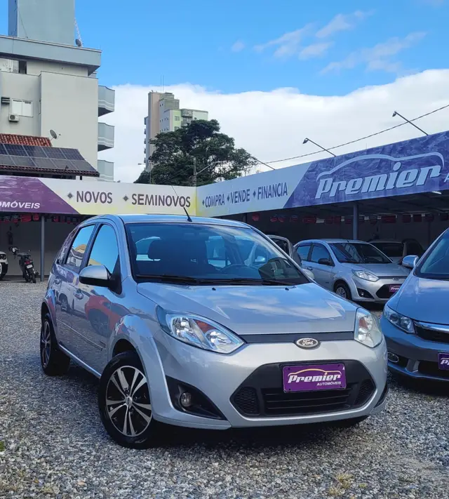Carro Ford Fiesta Sedan 2013 Sed. 1.6 8V Flex 4p