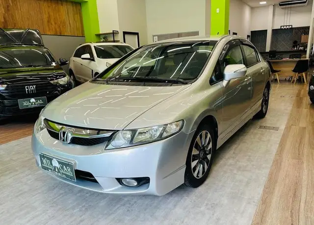 Carro Honda Civic 2011 New  LXL 1.8 i-VTEC (Couro) (Flex)