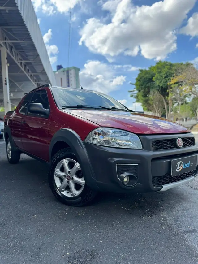 Carro Fiat Strada 2015 Working HARD 1.4 Fire Flex 8V CD