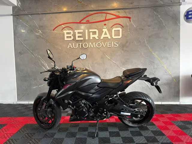 Moto Suzuki GSX-S 750 2020 A