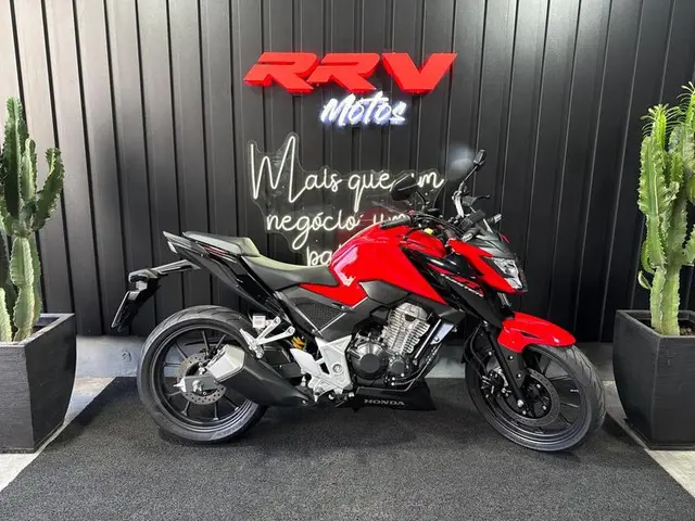 Moto Honda CB 300F Twister 2024 (CBS)