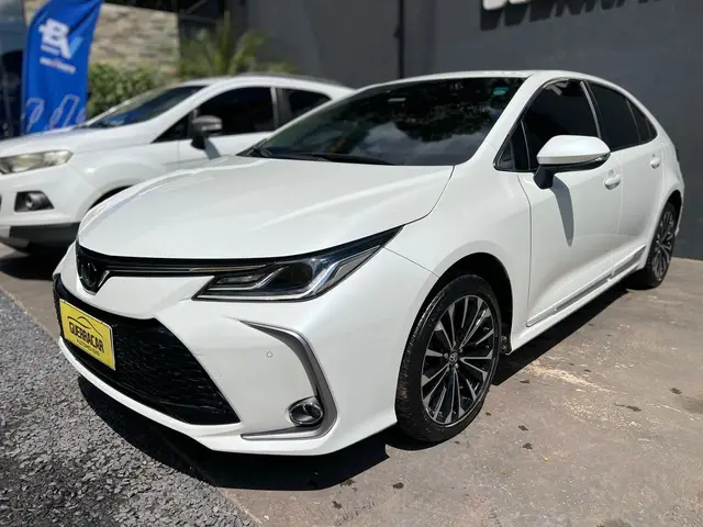 Carro Toyota Corolla 2024 Altis FLEX 2.0