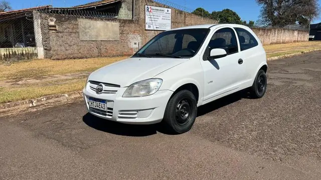 Carro Chevrolet Celta 2010 Life 1.0 VHCE (Flex) 2p