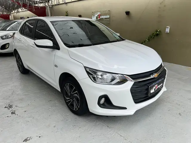 Carro Chevrolet Onix 2025 LT 1.0 Turbo