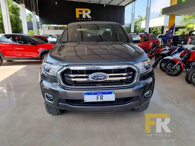 Carro Ford Ranger Cabine Dupla 2023 XLT 3.2 Turbodiesel 20V 4x4 (Aut)