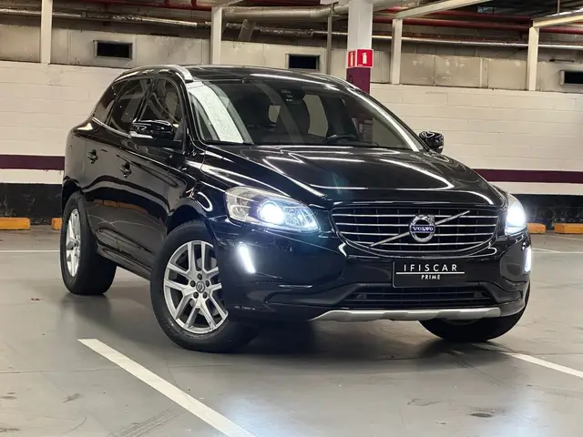 Carro Volvo XC60 2017 2.0 T5 Momentum