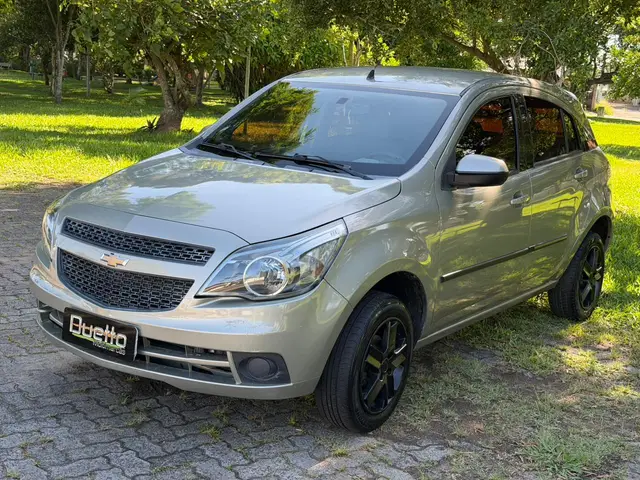 Carro Chevrolet Agile 2011 LT 1.4 8V (Flex)