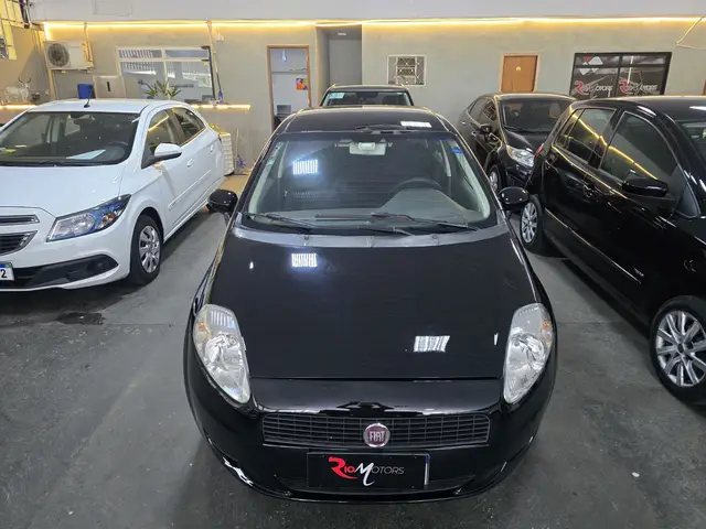Carro Fiat Punto 2012 Attractive 1.4 (Flex)