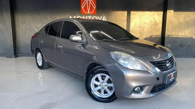 Carro Nissan Versa 2014 1.6 16V S (Flex)