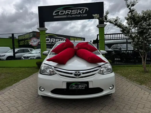 Carro Toyota Etios 2017 XLS 1.5 (Aut) (Flex)